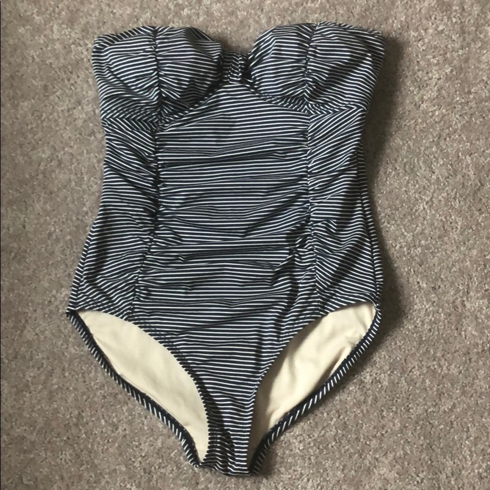 Merona swimsuit one piece